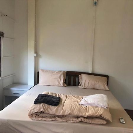 Nearthepark Backpack House Hostel Чиангмай Екстериор снимка