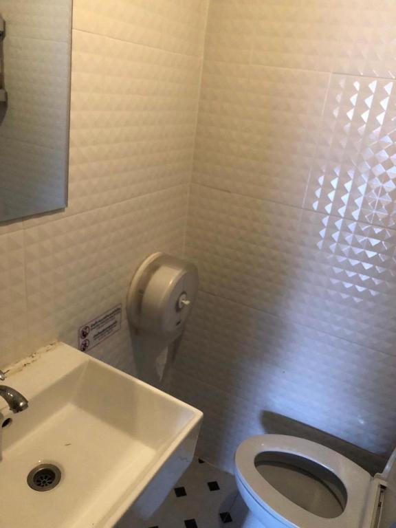 Nearthepark Backpack House Hostel Чиангмай Екстериор снимка