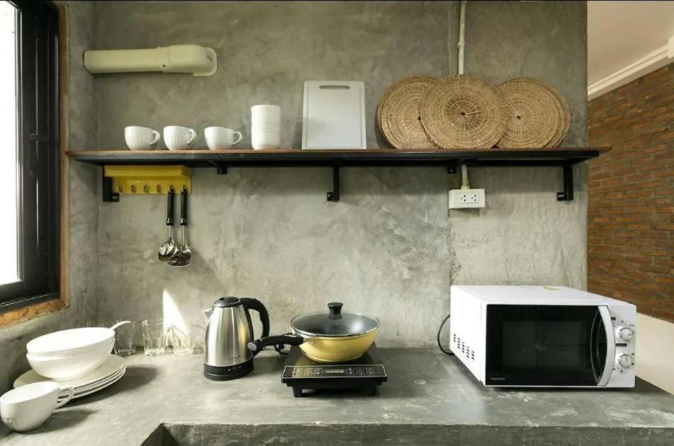 Nearthepark Backpack House Hostel Чиангмай Екстериор снимка